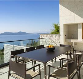 Luxury 5-Bedroom Sea-View Villa with Heated Infinity Pool in Orasac near Dubrovnik – Sleeps 10